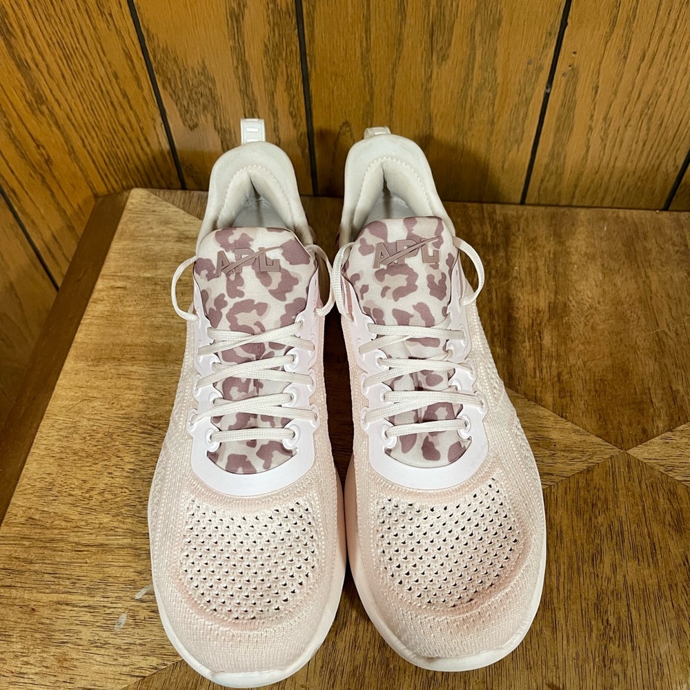 APL" TechLoom Tracer Sneakers -Pink - Picture 6 of 13